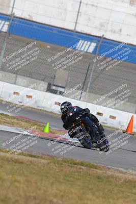 media/Nov-26-2022-Fastrack Riders (Sat) [[b001e85eef]]/Level 3/Session 3 Outside Turn 9/